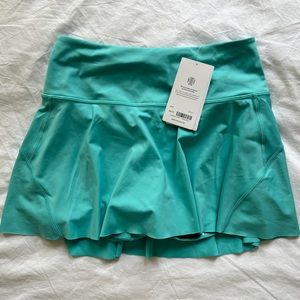 NWT Athleta Small Aces Tennis Skirt Aqua Blue 13.5”